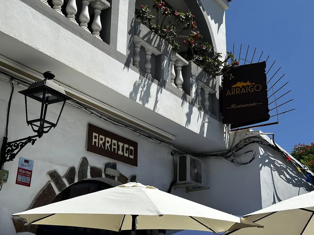 Bar - Restaurante Arraigo_Tejeda_slider_image_3