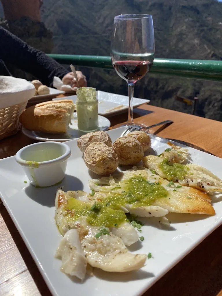 Matt Brown_Restaurante Gayfa_Tejeda_review