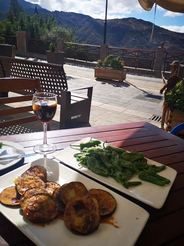 Sam Taylor-Elliott_Cueva De La Tea Restaurant_Tejeda_review