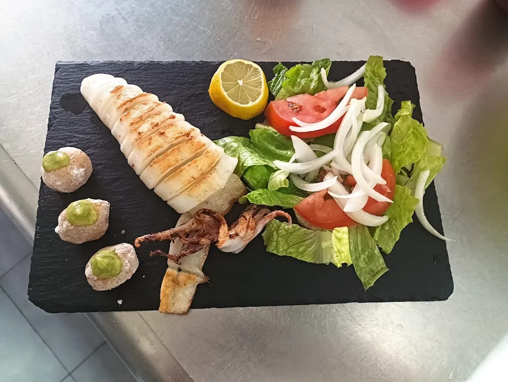 Gulliver Tapas Bar_Tinajo_slider_image_3