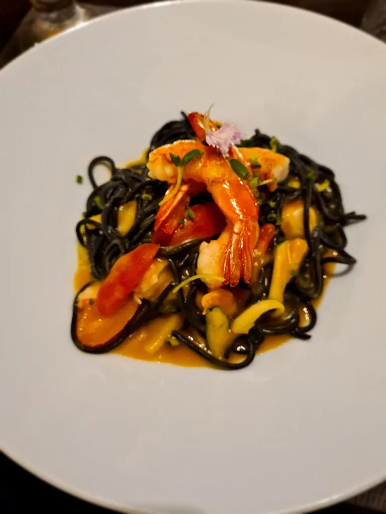 Matteo Ceriotti_Amêndoa Restaurant_Tinajo_review