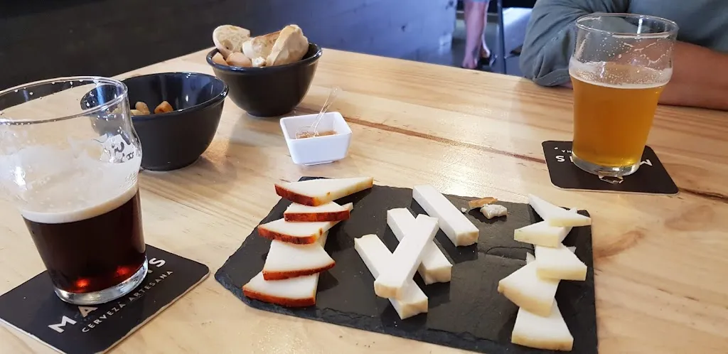 Menu_Cervecera Malpeis_Tinajo_image_9