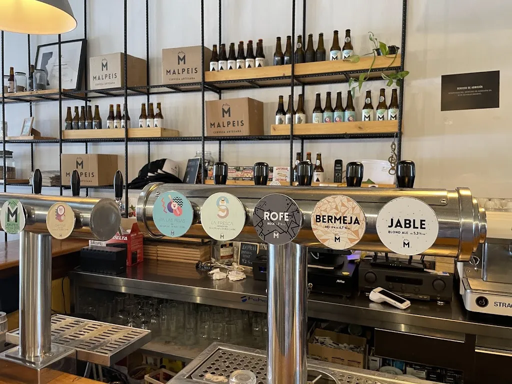 Dennis Zimmer_Cervecera Malpeis_Tinajo_review