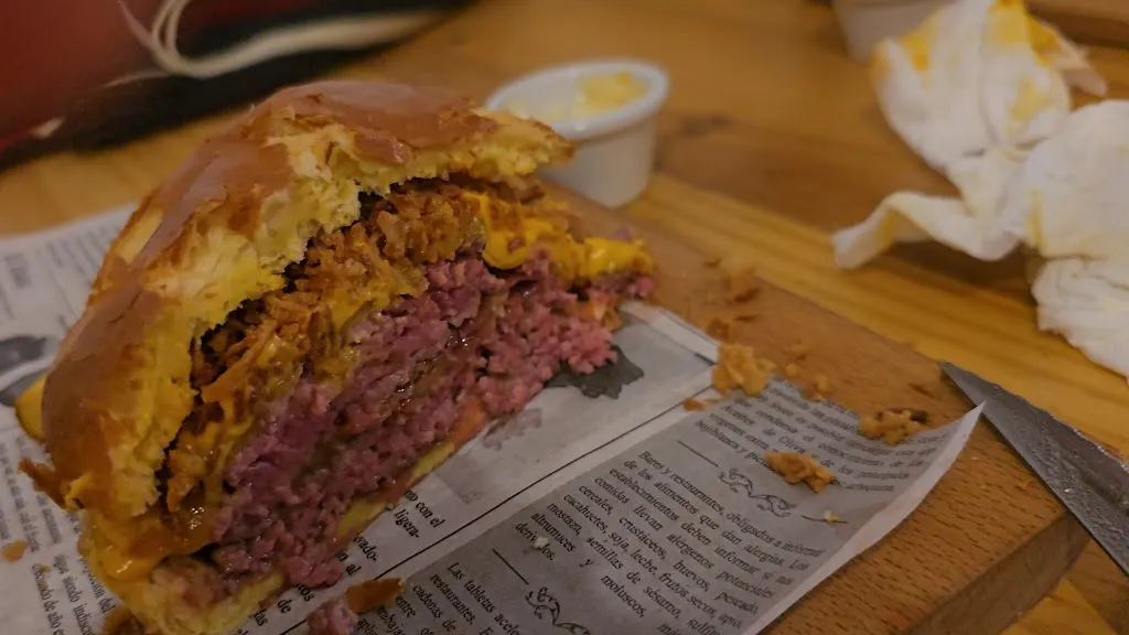 Cervecera Malpeis_Tinajo_slider_image_2