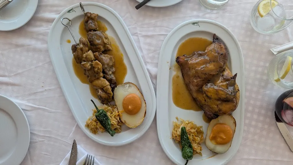 Munachimso Bravehearth Enwereji_Restaurante El Diablo_Tinajo_review