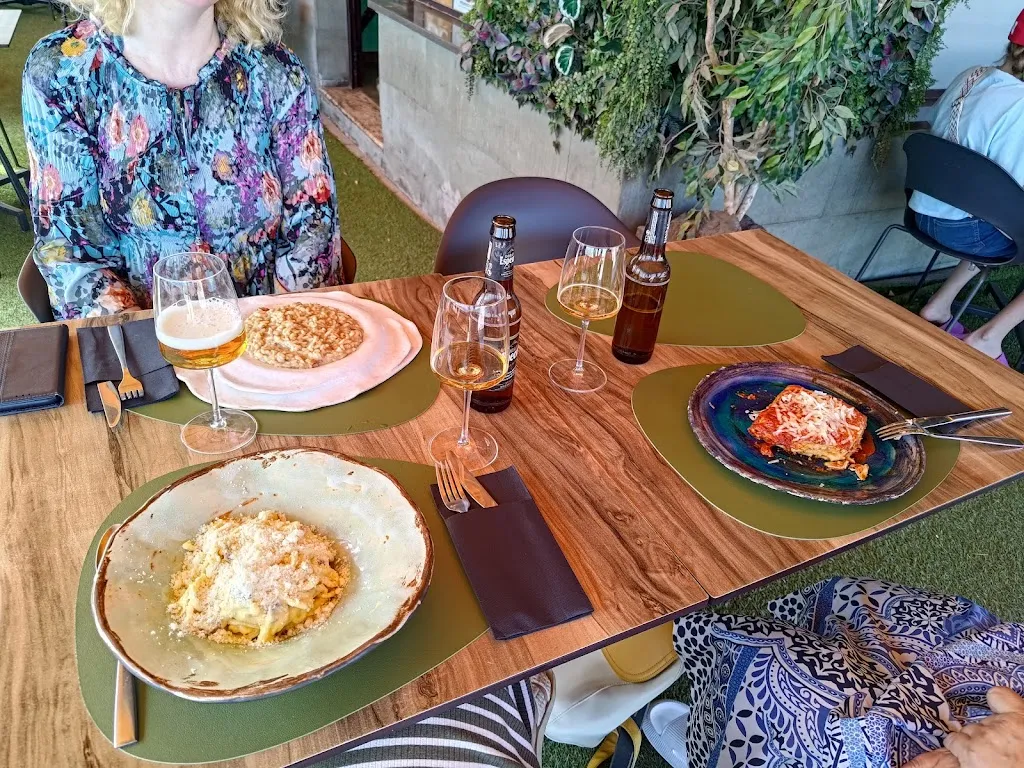 Марія Лісова_Restaurante Mamá Gastro Adventure_Tuineje_review