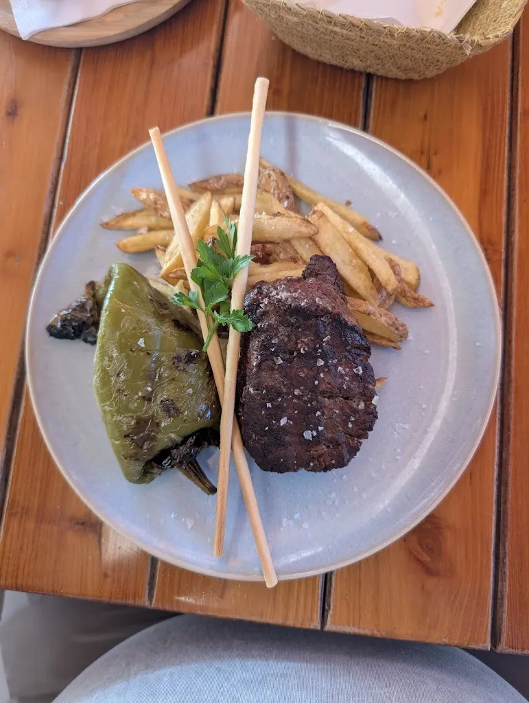 Brian Wright_Restaurante El Brasero_Tuineje_review