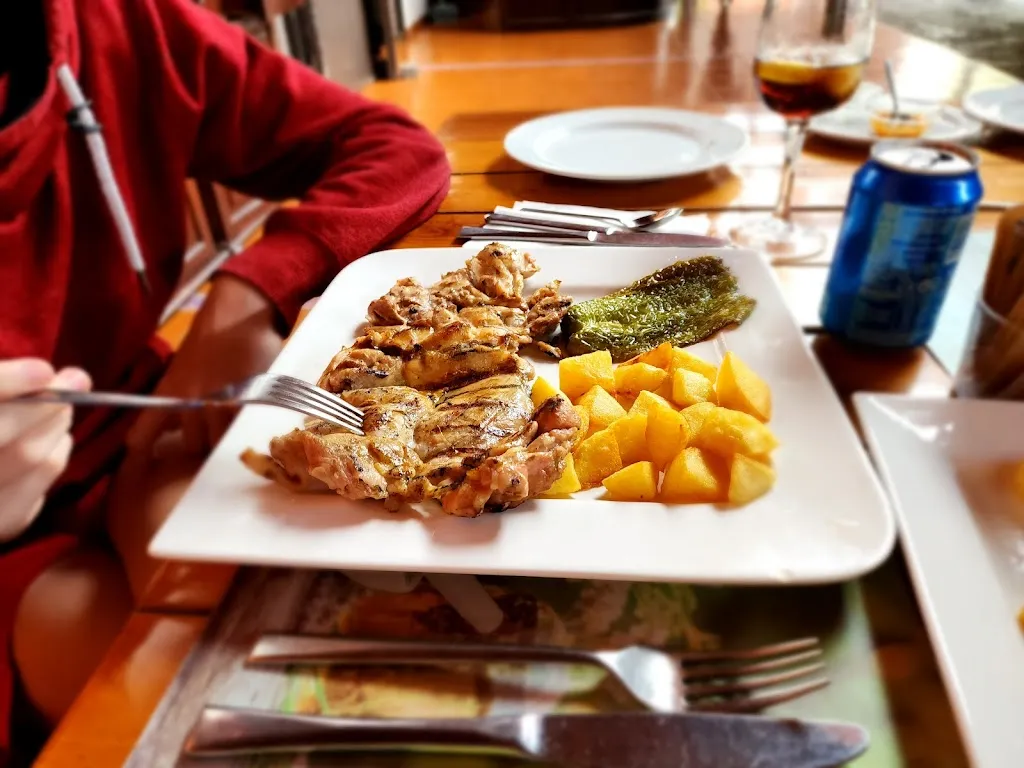 Marius Motiekaitis_Restaurante El Brasero_Tuineje_review