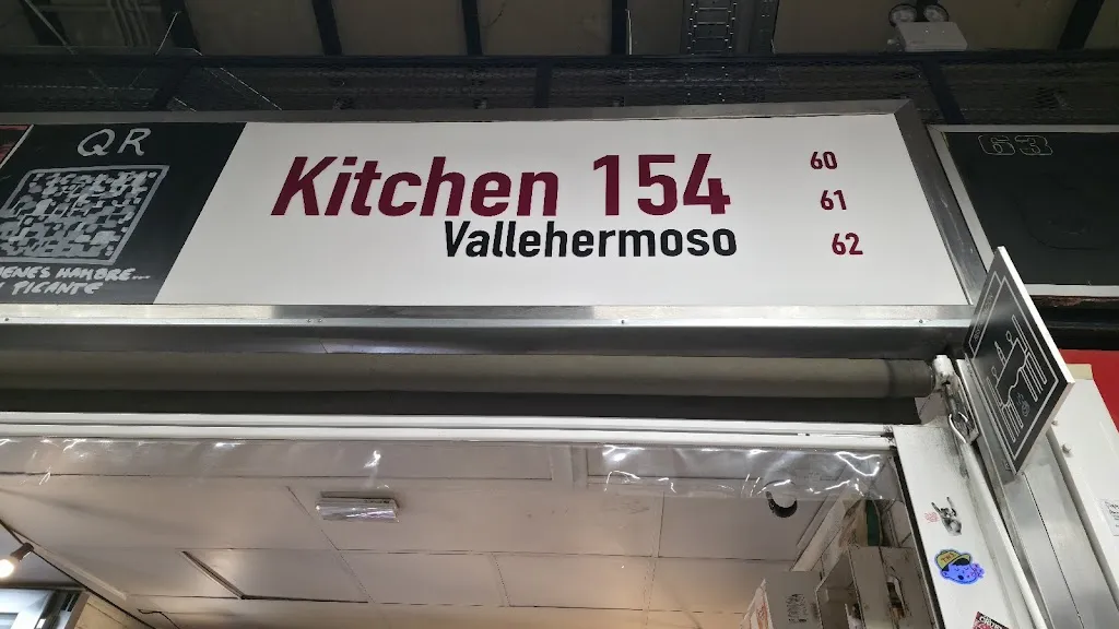 Pelle “ConfusioN” Karlsen_Kitchen 154 Mercado de Vallehermoso_Vallehermosa_review