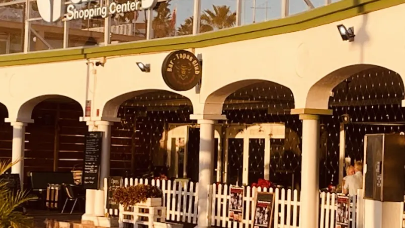 Bar-Tapas Club restaurant in Puerto Rico