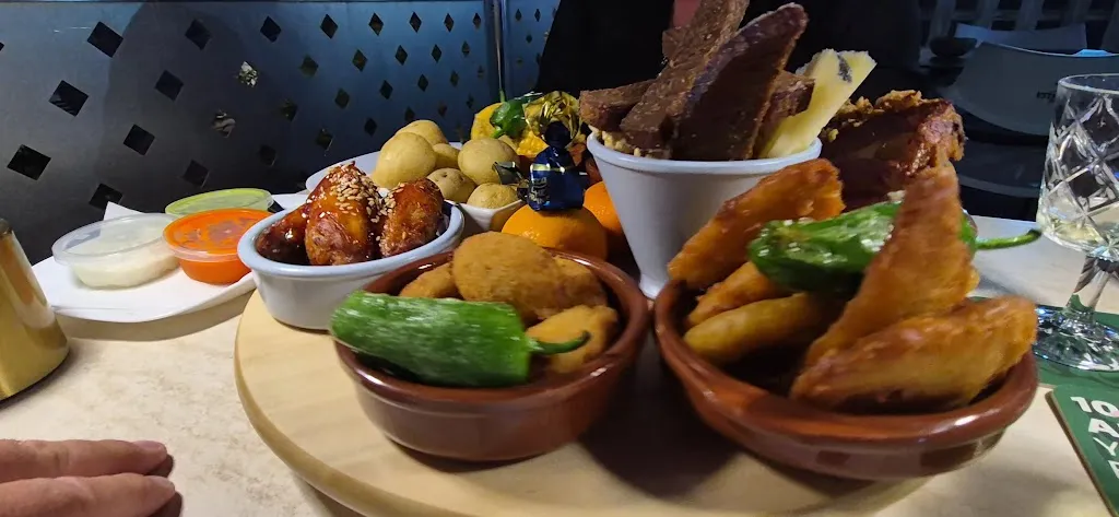 Bar-Tapas Club_Puerto Rico_slider_image_2