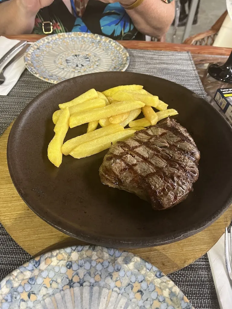 sam vaziri_restaurante Center_Puerto Rico_review