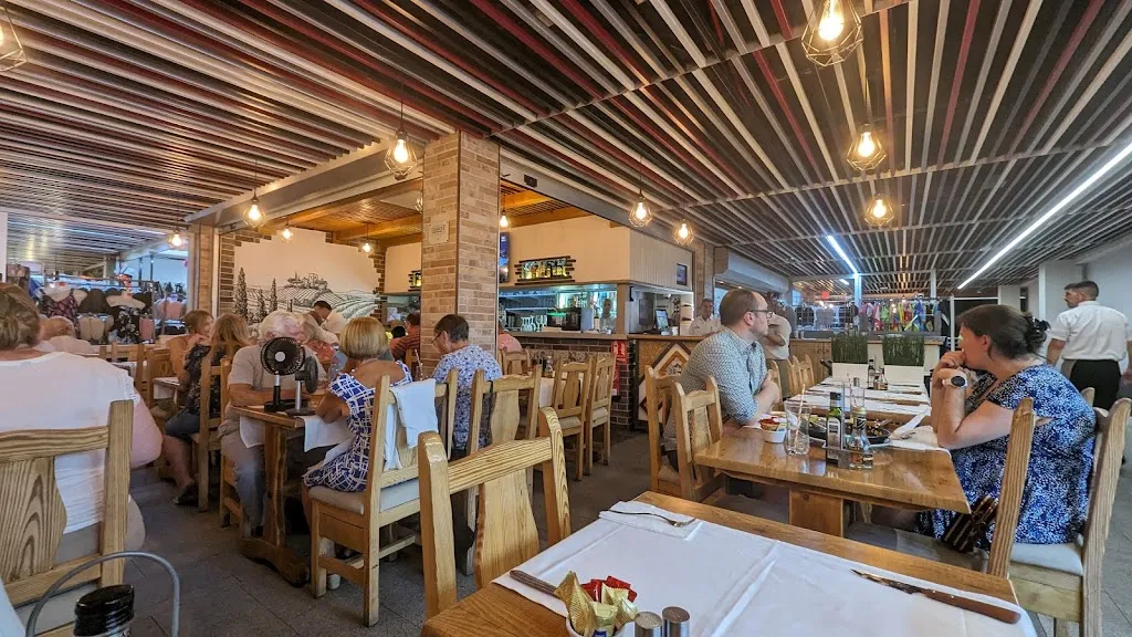 restaurante Center_Puerto Rico_slider_image_1