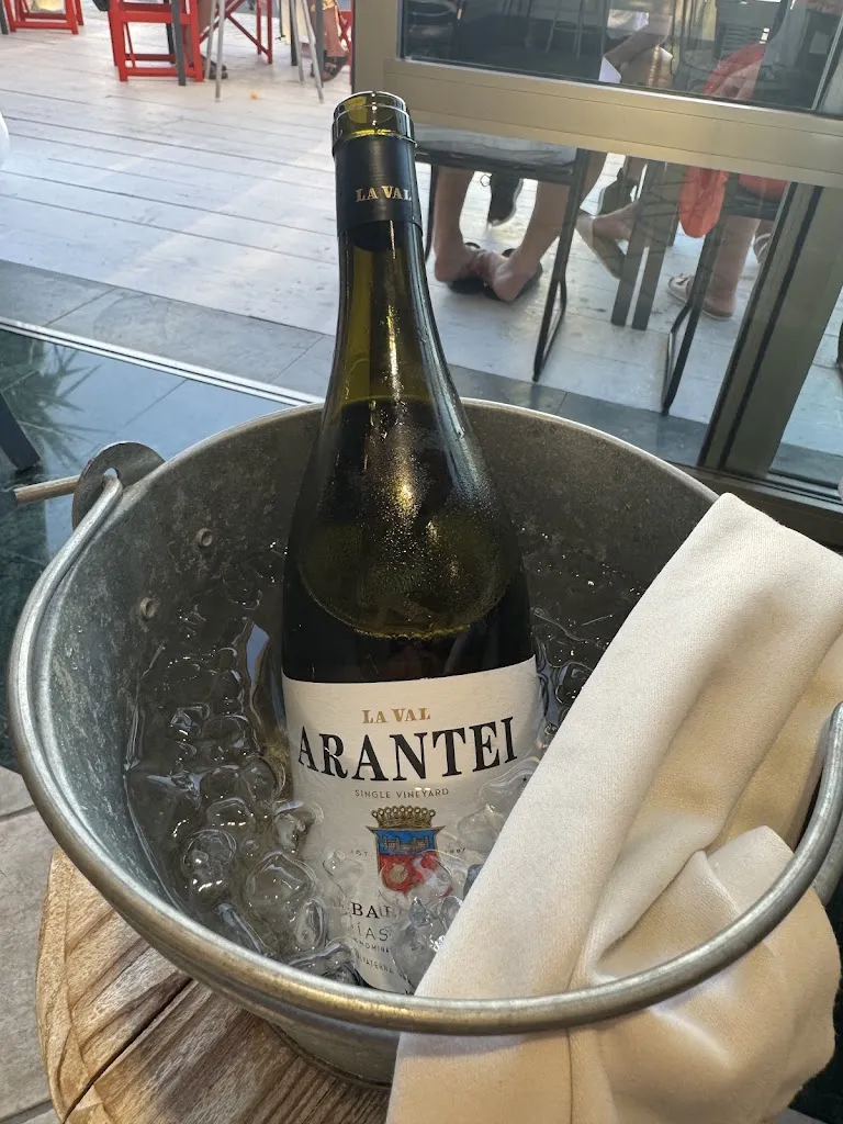 Gavin Holloway_El Puerto_Puerto Rico_review