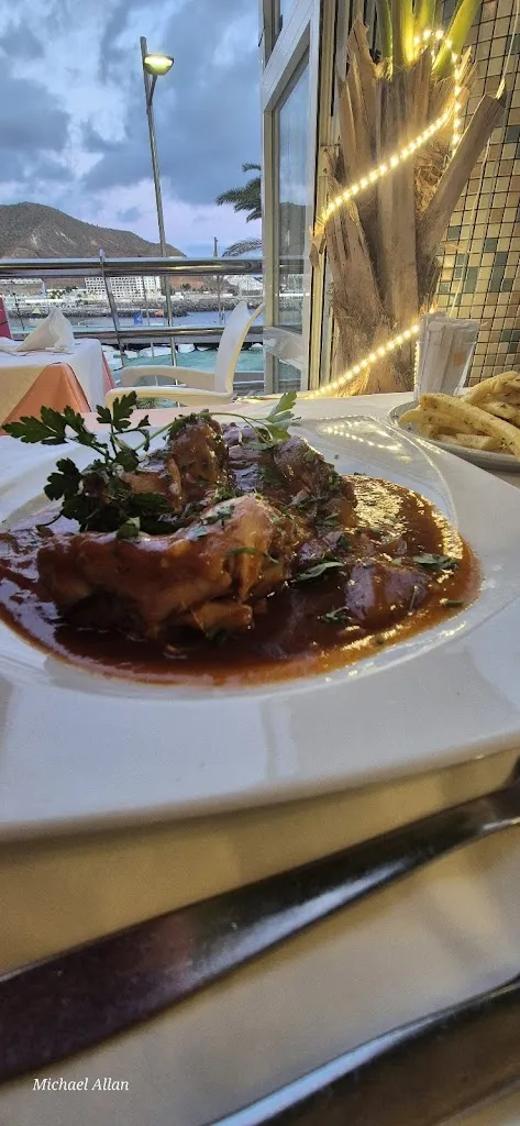 Michael Allan_Rhodos Palace_Puerto Rico_review