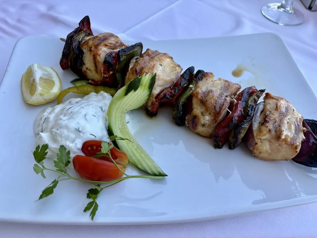 Erik Dallakyan_Rhodos Palace_Puerto Rico_review