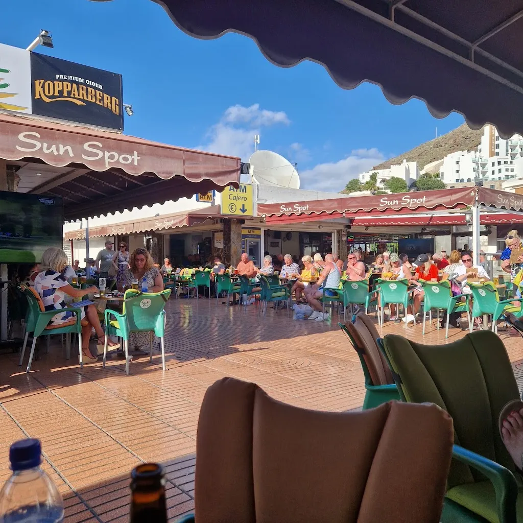 Mary Kinsella_Sun Spot Bar_Puerto Rico_review