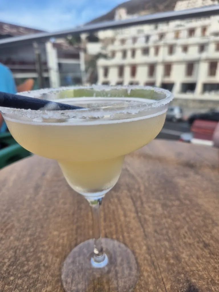 Alyzande Renard_Sun Spot Bar_Puerto Rico_review