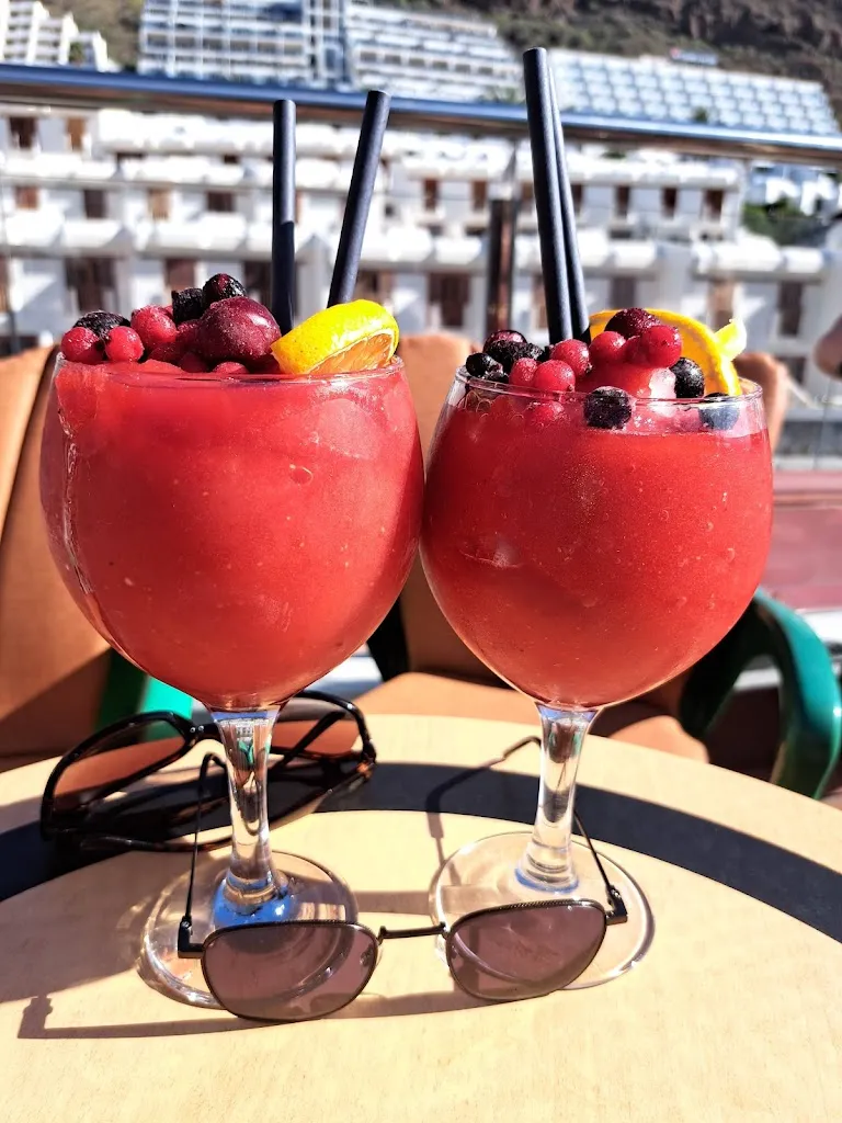 Sun Spot Bar_Puerto Rico_slider_image_3