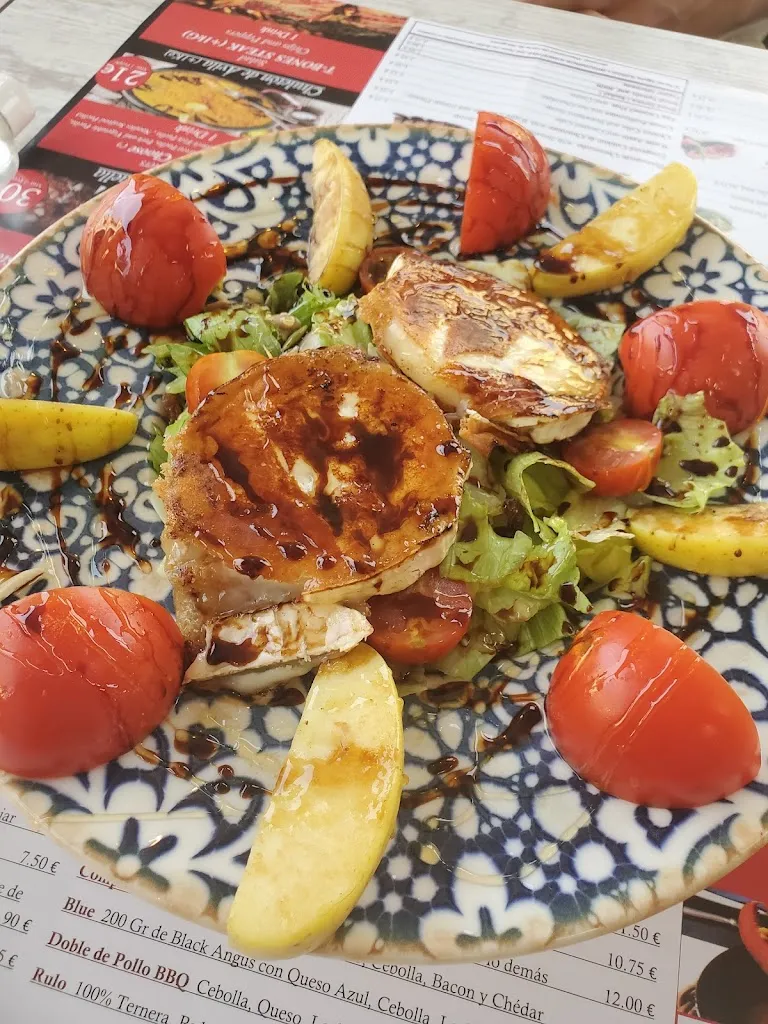 Tracey Loucks_La Barra - Arroces, Tapas y Raciones_Finestrat_review