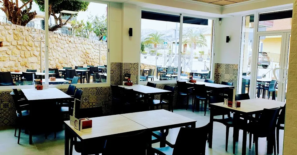 La Barra - Arroces, Tapas y Raciones restaurant in Finestrat