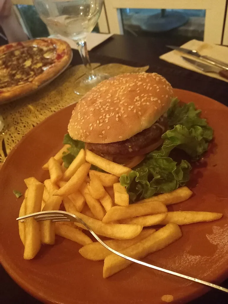 Menu_Restaurante grill J&J_Puerto Rico_image_3