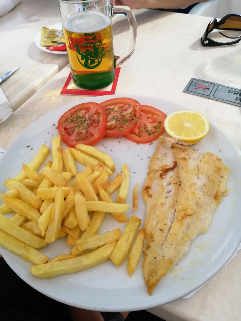 Patrik Krizek_Restaurante El Rinconcito de Canarias_Puerto Rico_review