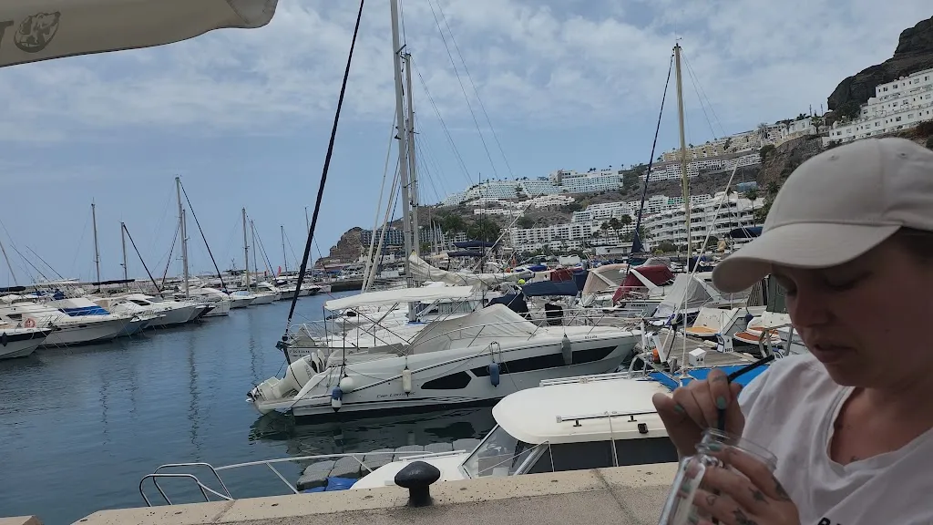 Johan Ridderstedt_Restaurante El Rinconcito de Canarias_Puerto Rico_review