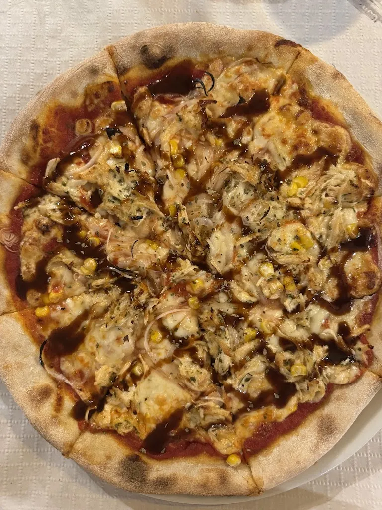 Viltė K_Bar Pizzeria L'Appetitosa_Sauzal_review