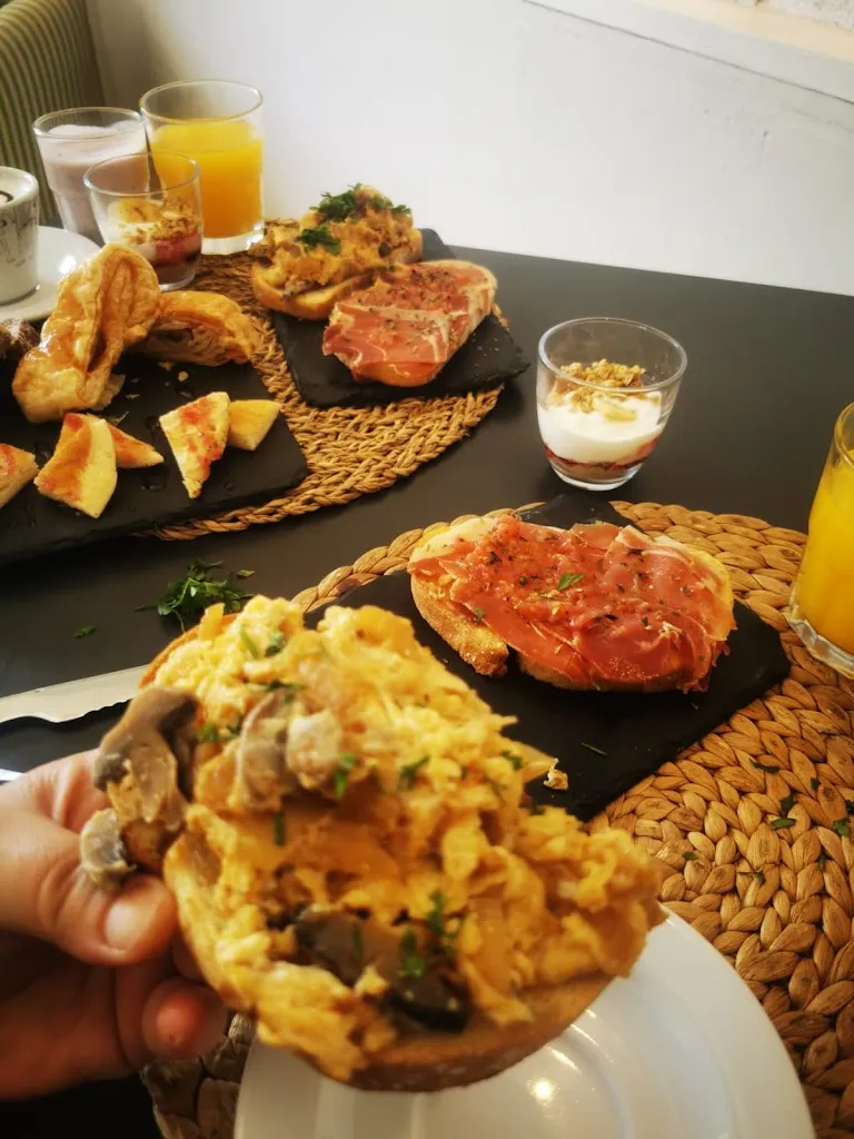 Menu_Recuerdos Cafe & Lounge_Sauzal_image_5