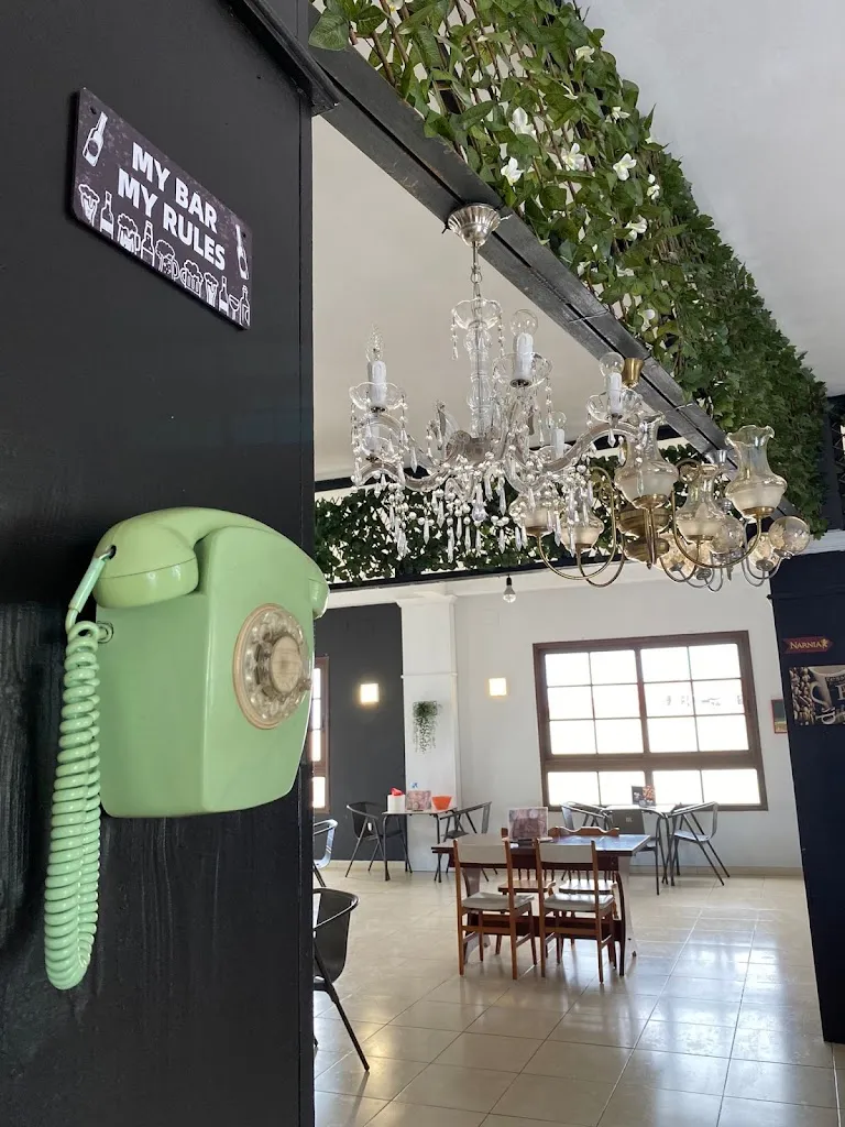 Recuerdos Cafe & Lounge_Sauzal_slider_image_1