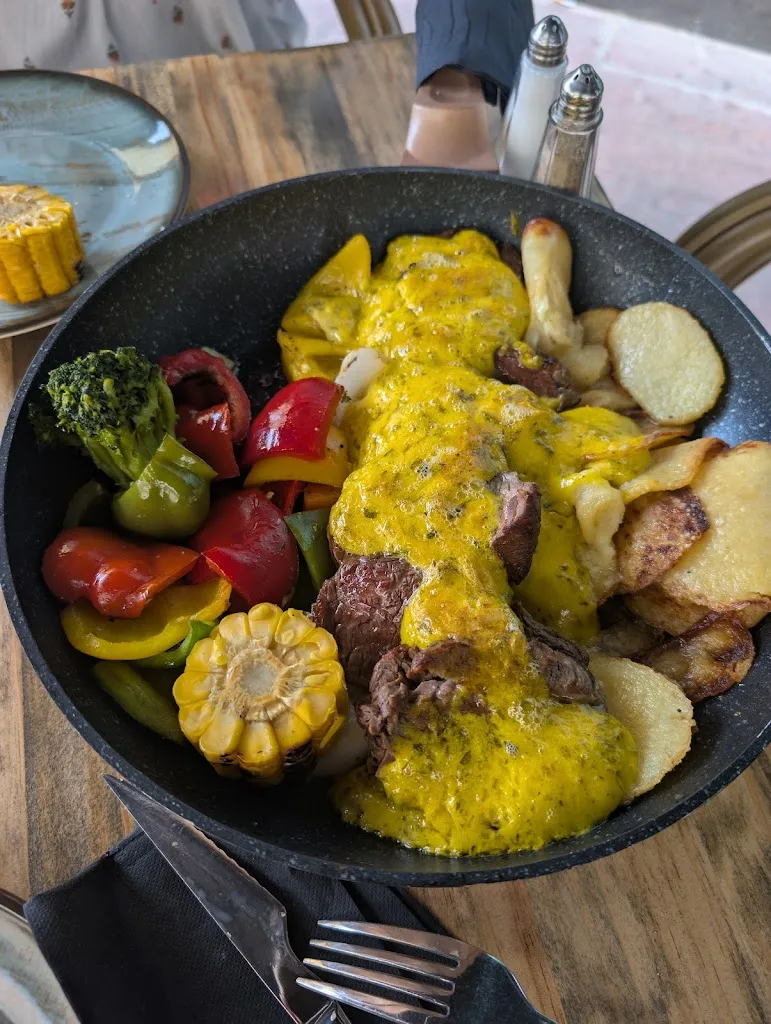 Nacho González_ADDIO MARE Telde_Telde_review