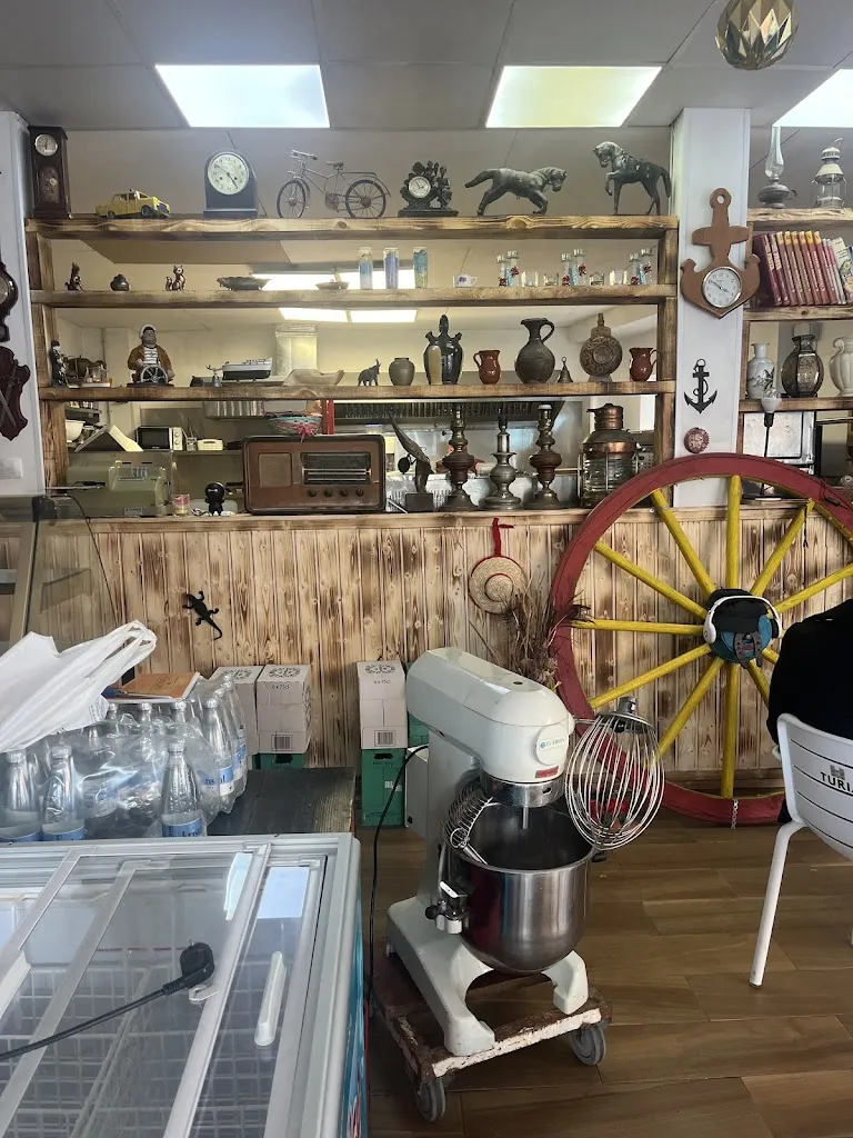 Yulyber Morán_La rueda del tiempo_Telde_review