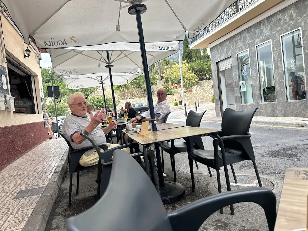 Dirk Remacle_Serenas_Finestrat_review