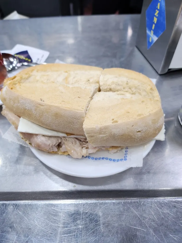 Menu_Bar Yazmina_Telde_image_3