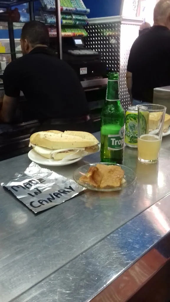 Menu_Bar Yazmina_Telde_image_4