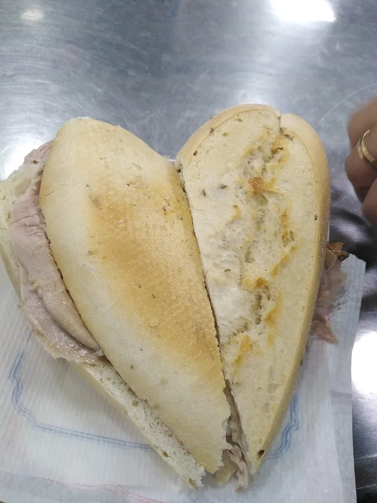 Menu_Bar Yazmina_Telde_image_8