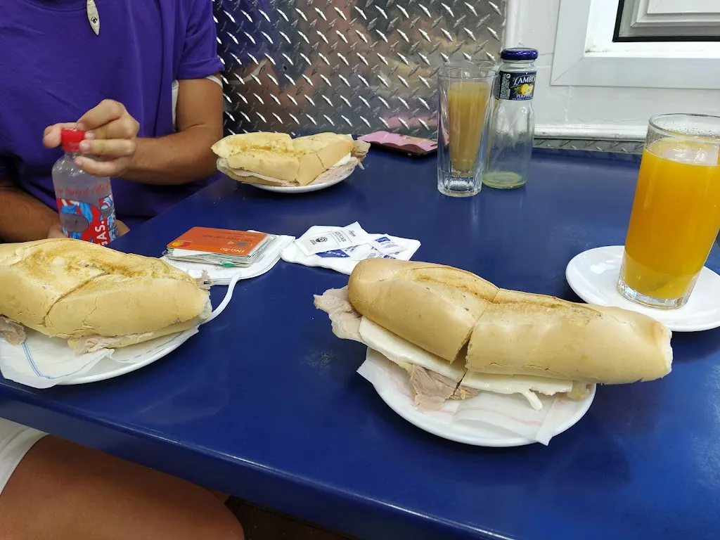 Bar Yazmina_Telde_slider_image_3