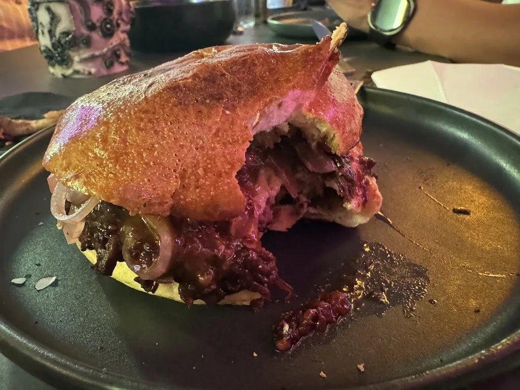 Maniatiko_Telde_slider_image_3