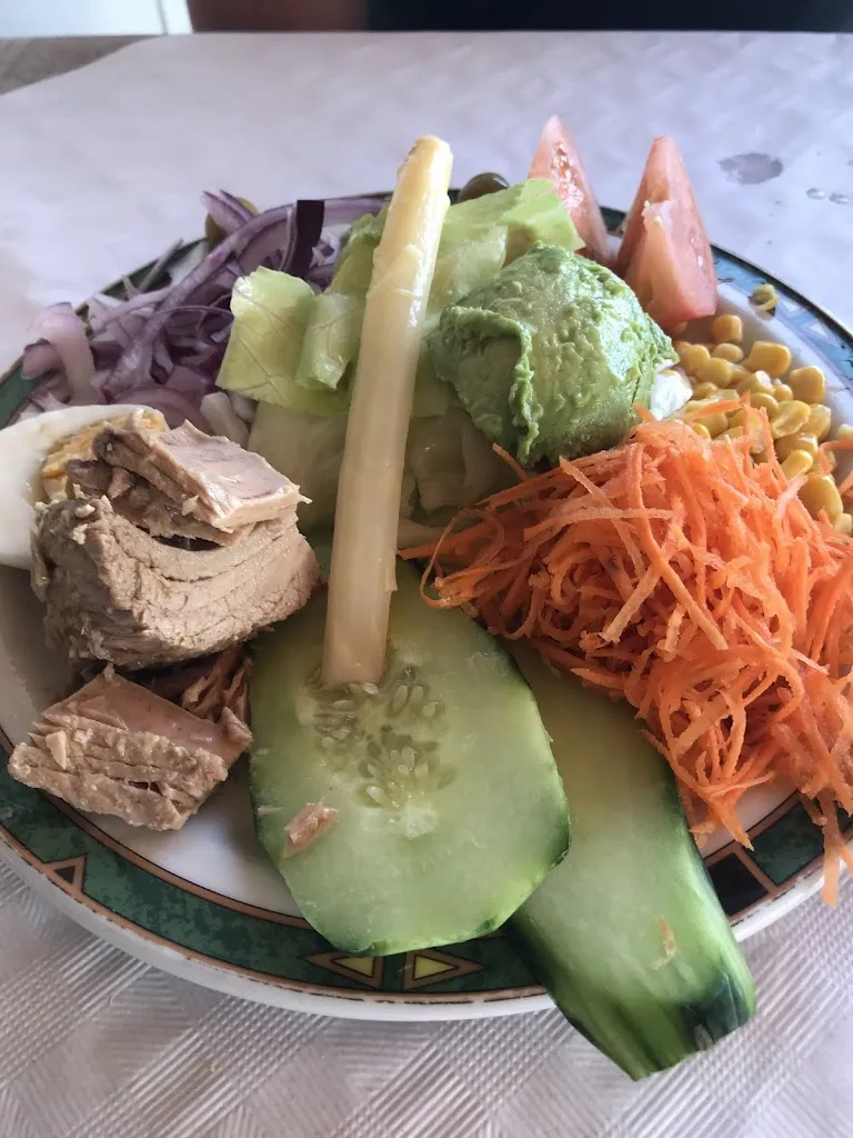 Su Pritchett_Restaurante Los Corales_Telde_review