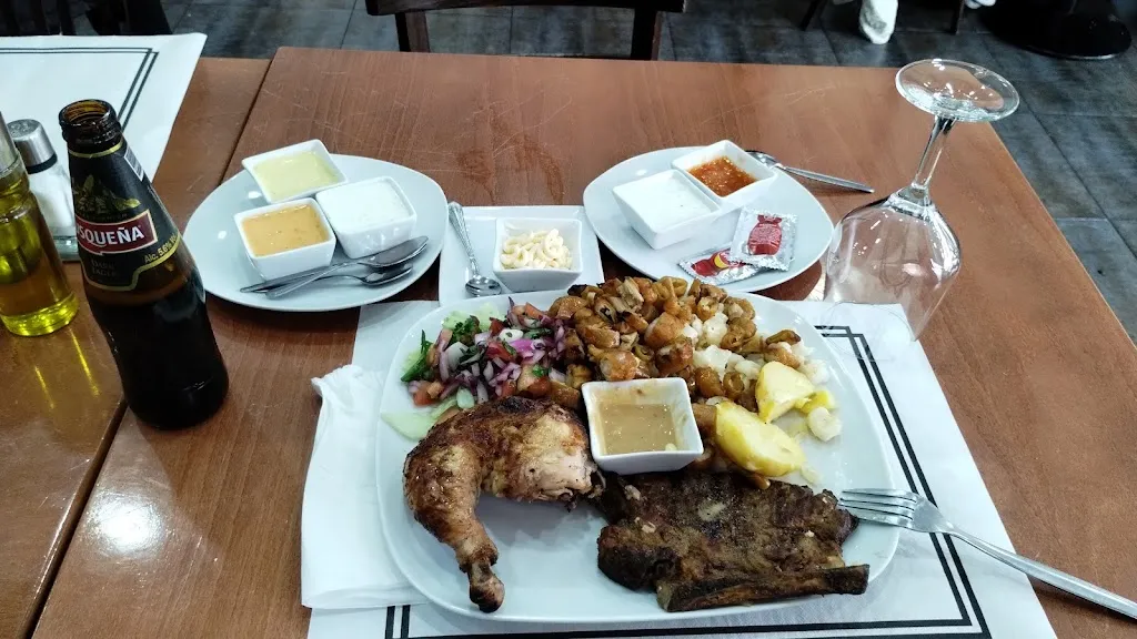 Daniel Cabanillas Arriaga_Las Brasas Pollos al carbon_Acebedo_review