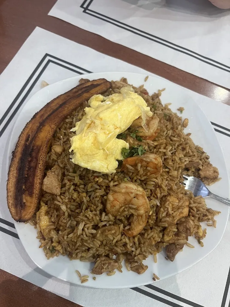 Las Brasas Pollos al carbon_Acebedo_slider_image_2