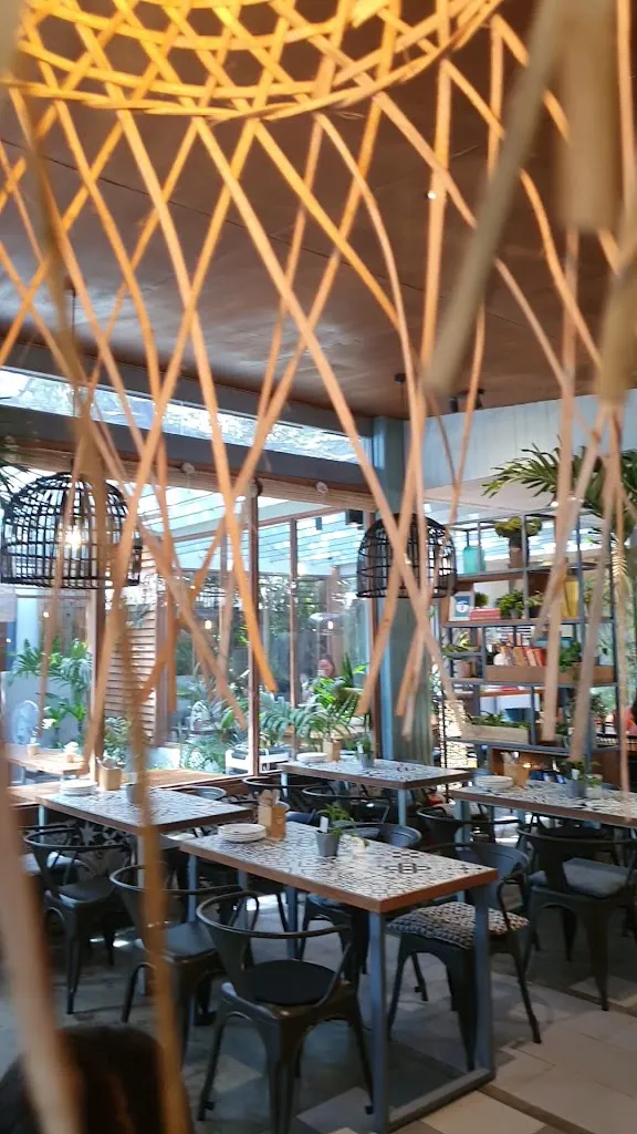 Tablo Kitchen x Cafe South | Las Piñas_Almanza_slider_image_2