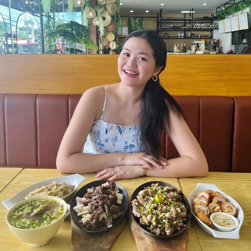 Kylle Kenjie Denise Labustro_LOLA LUCINA RESTAURANT_Almanza_review