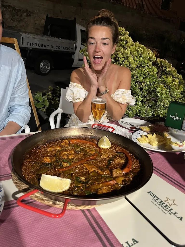 Merel Griffioen_Cafe Puerto_Finestrat_review