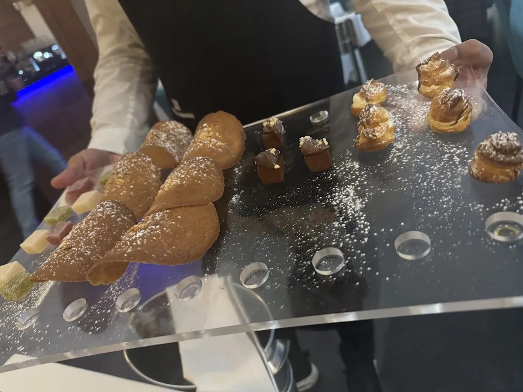 Deborah Laks_Restaurante Surtopía_Balboa_review