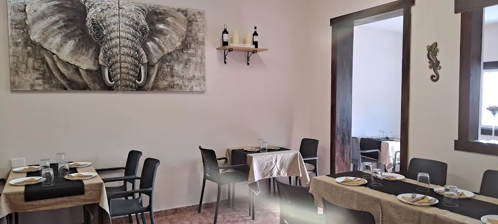 El Rincón Del Heredero restaurant in Vega de San Mateo