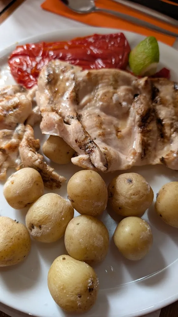 Eva Fernández_El Manicomio_Vega de San Mateo_recensione