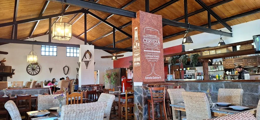 Restaurante Smokehouse La Frontera restaurant in Vega de San Mateo