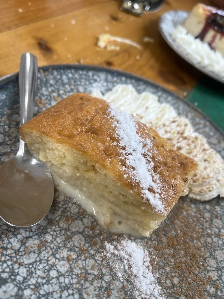 vanessa galvez jimenez_Bochinche La Lechuza_Vega de San Mateo_review